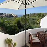 Casa בית נופש קארבואירו